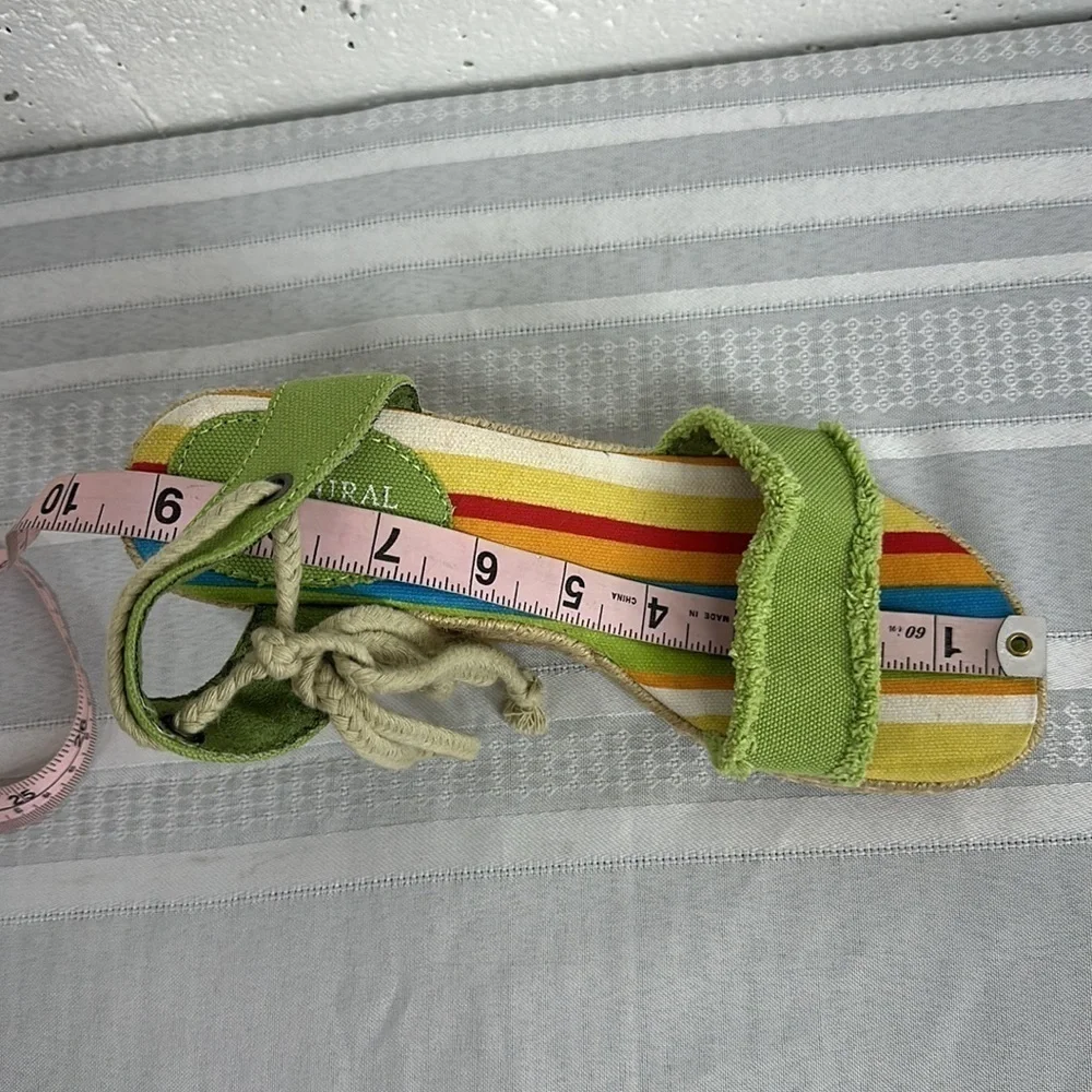Natural Reflections Women's size 6 Lime Green Espadrille Wedge Sandals